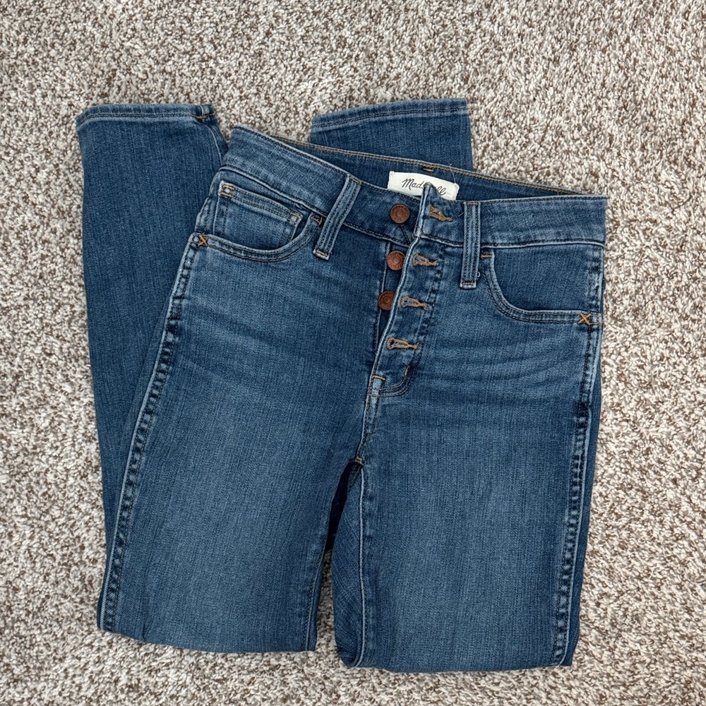 Madewell Curvy Roadtripper jeans
